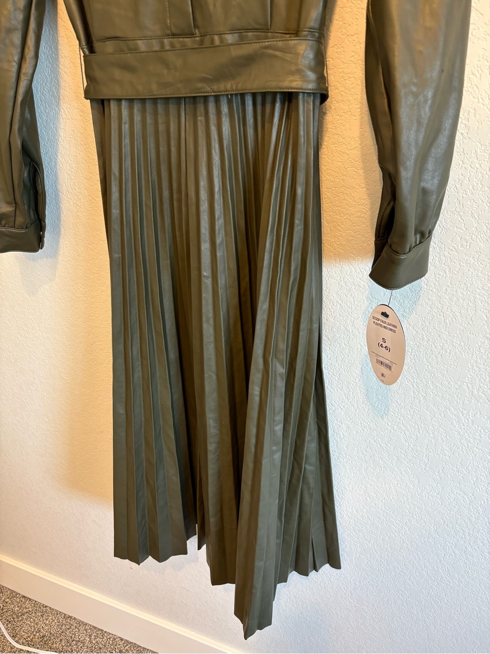 Faux Leather Pleated MIDI Dress Olive Green Chic Small NWT - Picture 7 of 15